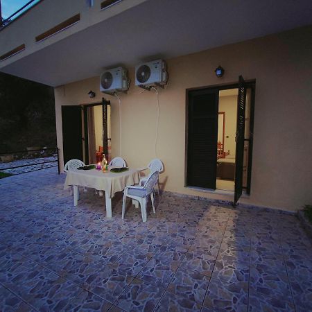 Kaminaki Seaview Apartments Katávolos Exterior foto